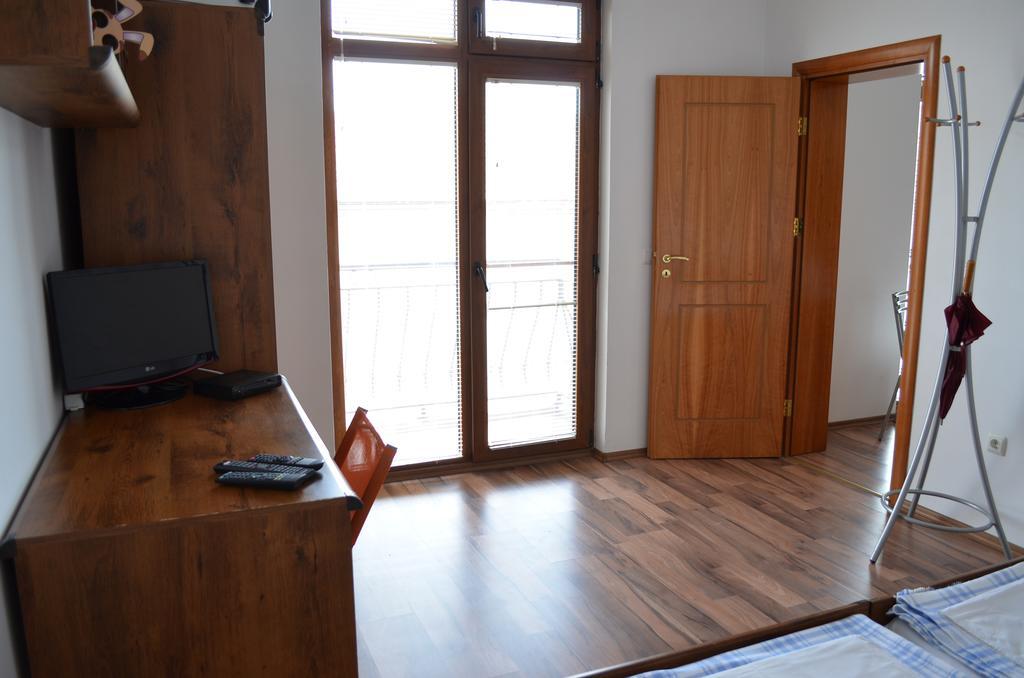 Art Apartments - Pomorie Exterior photo